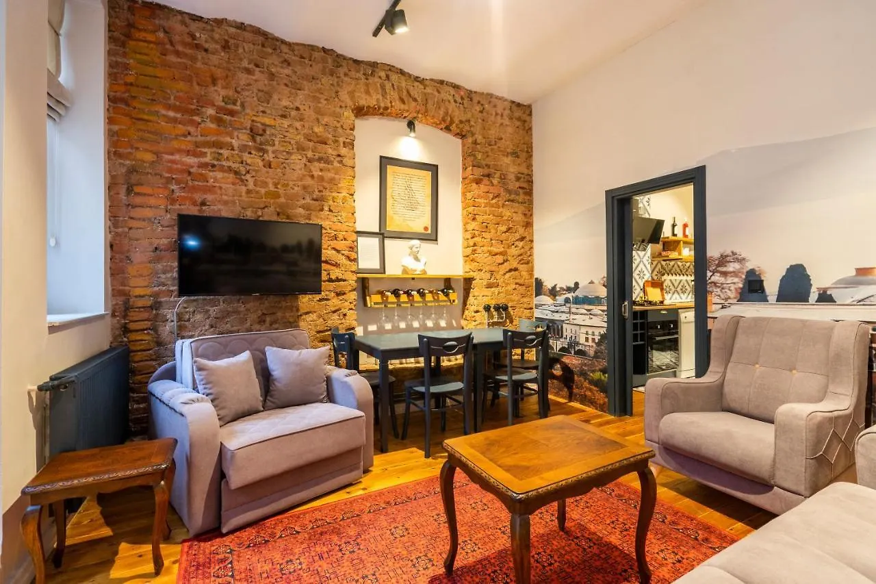 Ganbaru Tours - Private Triplex&Duplex Apartment Istanbul