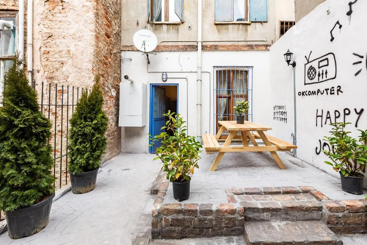 Ganbaru Tours - Private Triplex&Duplex Apartment Istanbul