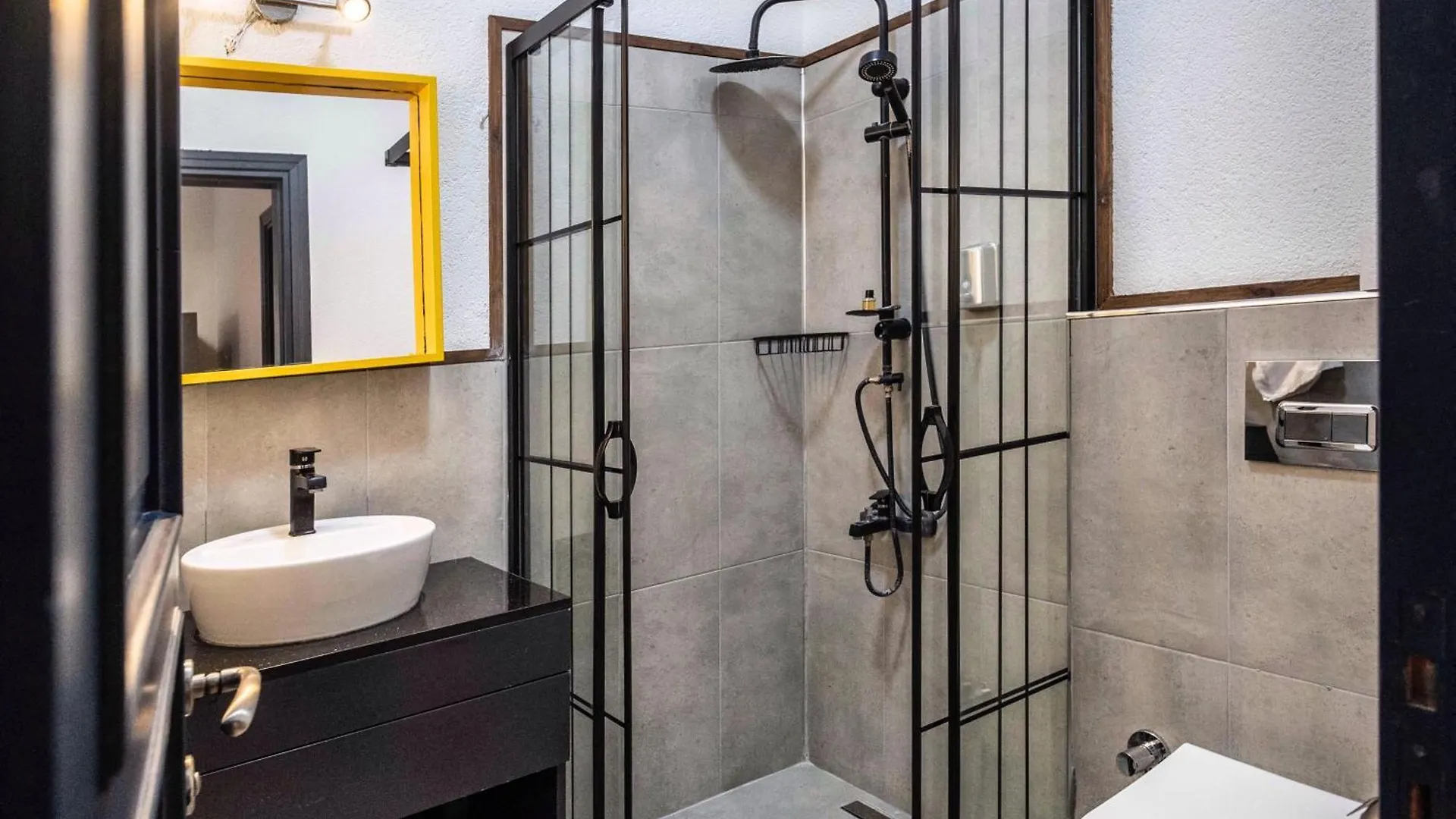 Ganbaru Tours - Private Triplex&Duplex Apartment Istanbul